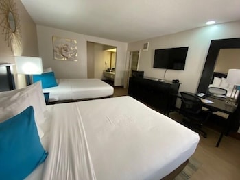 Suite, 2 Bedrooms, 2 Bathrooms