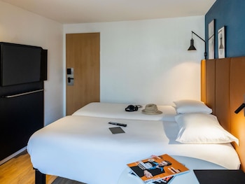 Standard Room, 2 Twin Beds