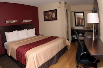 Standard Room, 1 King Bed (Smoke Free)