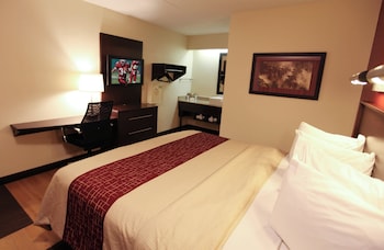 Standard Room, 1 King Bed (Smoke Free)