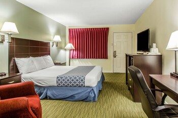 Standard Room, 1 King Bed, Non Smoking