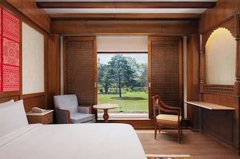Standard King Garden view