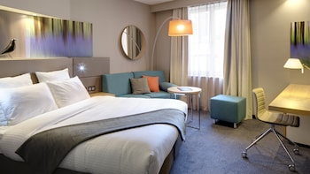 Standard Room, 1 Queen Bed