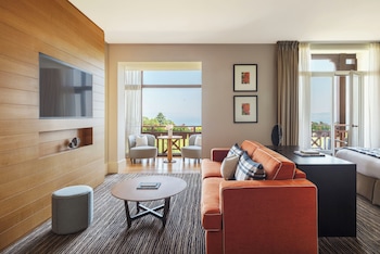 Room (Castel Lake View)