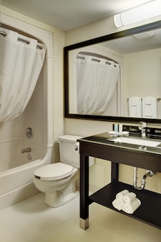 Standard Room, 1 Queen Bed with Sofa bed, Non Smoking, Ground Floor (Drive Up)