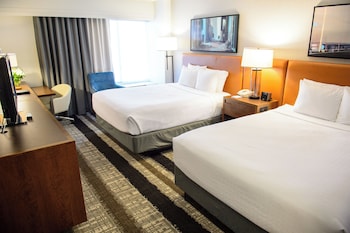 Premium Room, 2 Queen Beds, Accessible Bathtub (Communications, Accessible Tub)