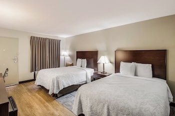 Deluxe Room, 2 Double Beds, Accessible (Roll-In Shower, Smoke Free)