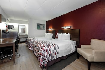 Deluxe Room, 2 Double Beds (Smoke Free)