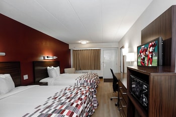 Deluxe Room, 2 Double Beds (Smoke Free)