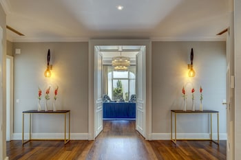 Presidential Suite, 1 King Bed, Kitchen, Lake View, Spacious living & dining area