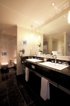 Panorama Suite, 1 King Bed with Sofa bed, Private Rooftop Terrace, Lake View