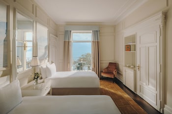Fairmont, Twin Room, 2 Twin Beds, Lake View