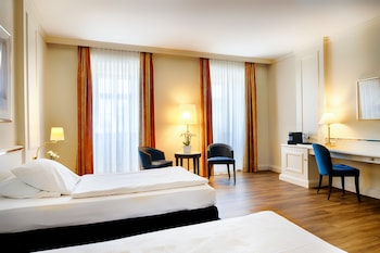 Premium Twin Room
