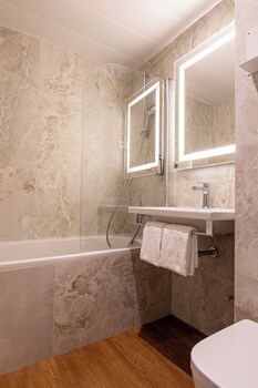 Superior Room, City View