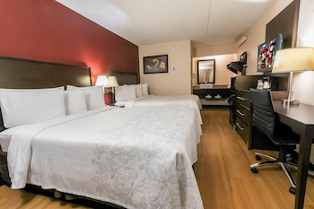 Deluxe Room, 1 King Bed (Smoke Free)