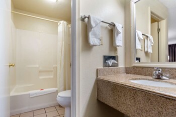 Standard Double Room, 2 Double Beds, Non Smoking