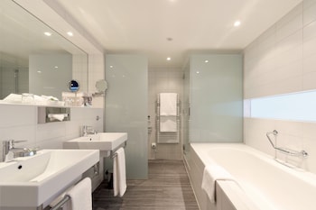 Triple XL Room