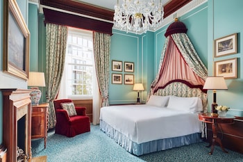 Suite (Buckingham)