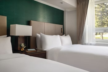Suite, Multiple Beds (Gatehouse)