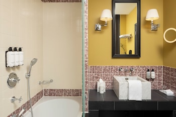 Classic Single Room