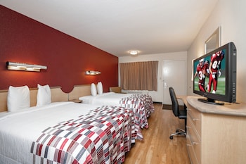 Standard Room, 2 Double Beds (Smoke Free)