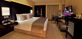 Suite, 1 Bedroom, Smoking