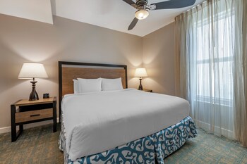 4 Bdrm Oceanfront Presidential Ste 3 Kg 2 Twn