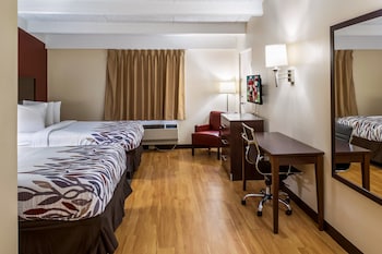 Deluxe Room, 2 Queen Beds, Non Smoking