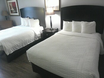 Superior Room, 2 Double Beds (Smoke-Free)