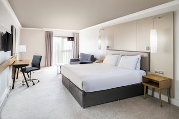Premium Room, 1 King Bed, Club Lounge Access, Sea View