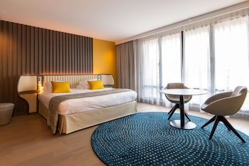 Deluxe Room, 1 King Bed, Non Smoking