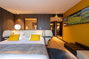 Superior Room, 1 Queen Bed, Non Smoking