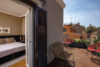 Junior Suite with Terrace - Via Mario de Fiori 59A