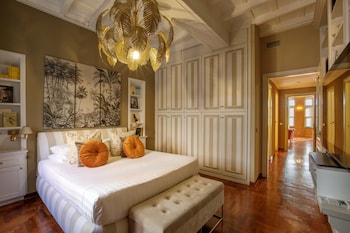 Apartment Deluxe - Via Mario de Fiori 59A