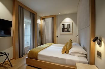 Communicating Apartments - Via Di Ripetta 229