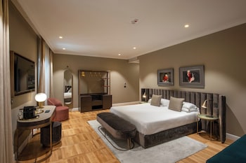 Junior Suite - Via Mario de Fiori 59A