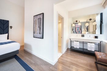 Suite, 2 Queen Beds