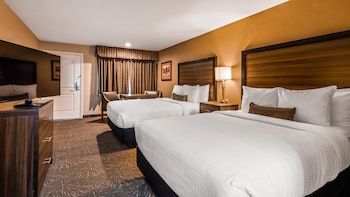 Suite, Multiple Beds, Non Smoking, Refrigerator & Microwave (with Single Sofabed)