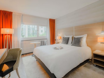 Privilege, Room, 1 Double Bed, Garden View
