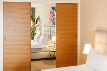 Deluxe Double Room, Lake View