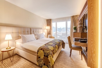 Double Room, Balcony