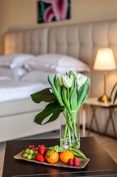 Deluxe Double Room, Lake View