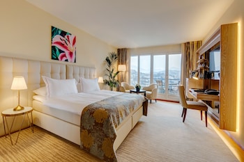 Deluxe Double Room, Lake View