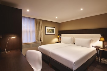 Deluxe Room, 1 King Bed