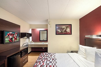 Deluxe Room, 1 King Bed (Smoke Free)