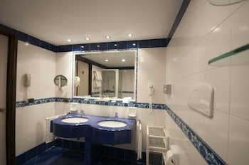 Deluxe Room, Balcony, Sea View