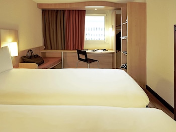 Standard Room, 2 Twin Beds