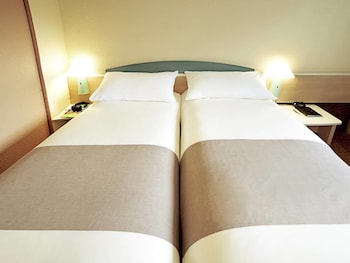 Standard Room, 2 Twin Beds