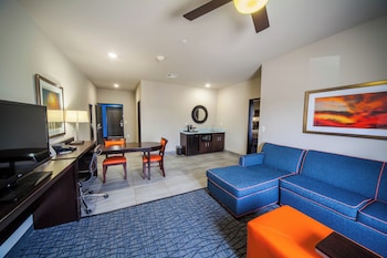 Suite, 1 Bedroom, Mobility Accessible (Accessible Tub)