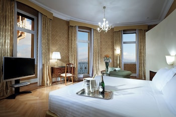 Executive Suite, Sea View
